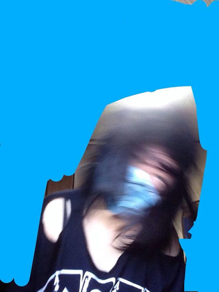 Illustration for article titled Japanese Selfie Trend Will Leave You Shaking Your Head